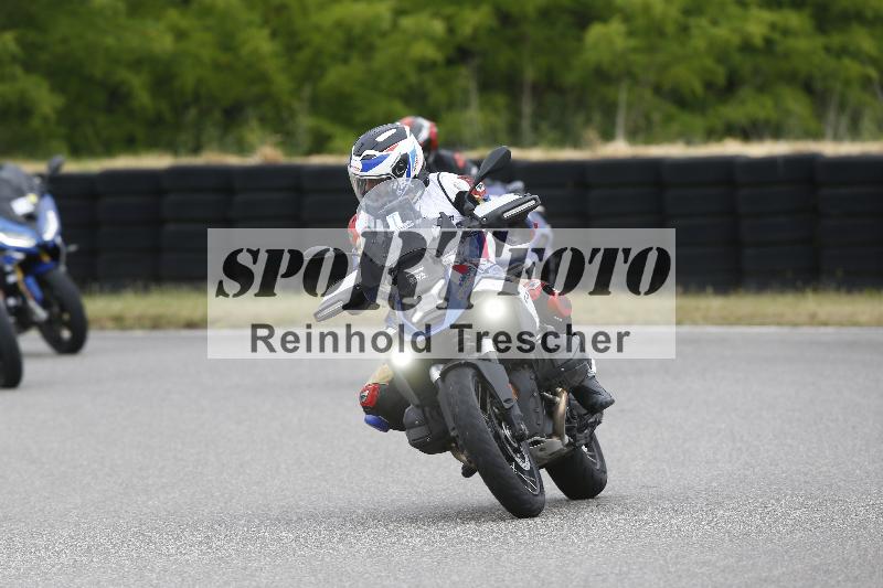 Archiv-2025/19 26.05.2025 FREERIDE Training ADR/Gruppe B/team